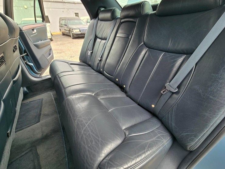 2006-cadillac-superior-6-door-limousine,-ultra-low-20396-miles-image-45