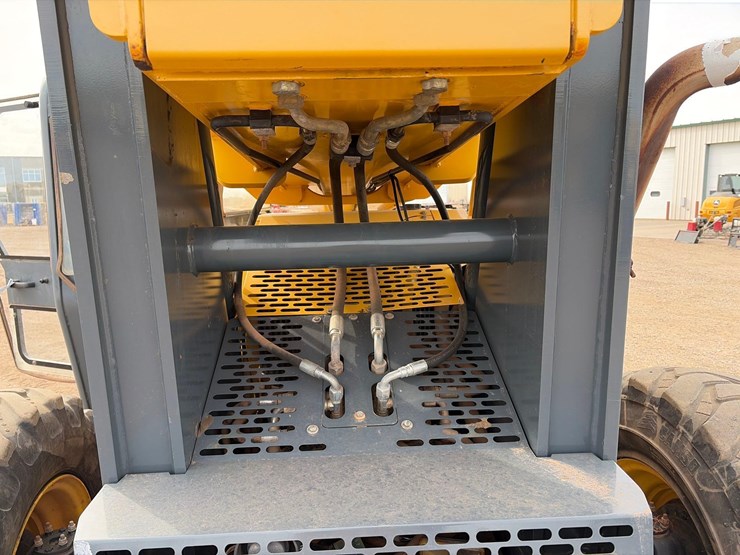 gehl-rs8-44-image-29