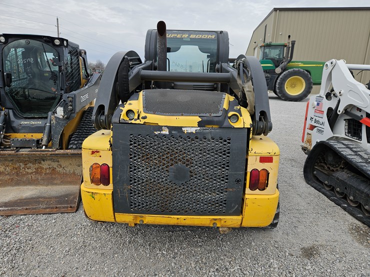 2012-new-holland-c238-image-19