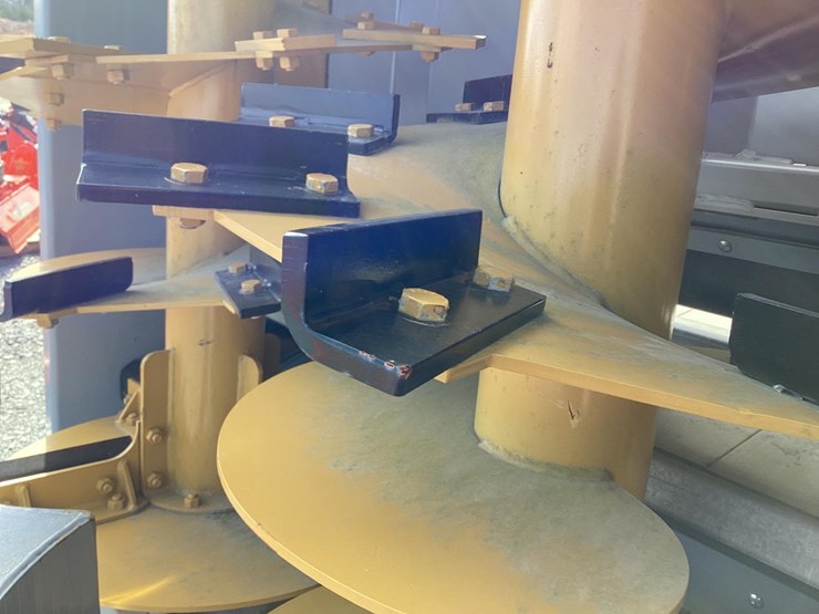 tube-line-manure-spreader-nitro-275rs-image-10