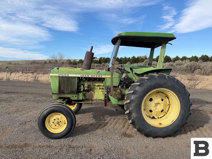 1978-john-deere-2640-image-2
