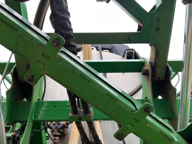 john-deere-412r-image-43