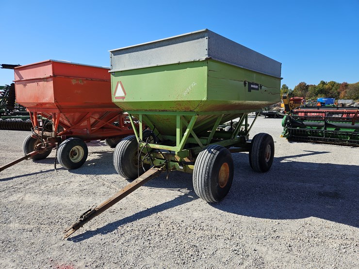 #203572-•-parker-gravity-wagon-image-8