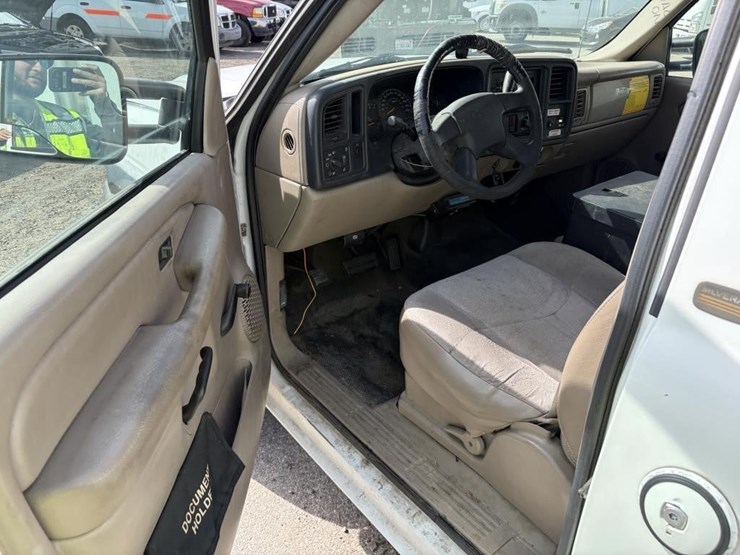 2003-chevrolet-2500-image-10