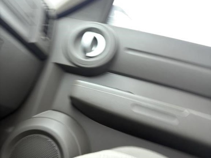 2008-dodge-nitro-image-19