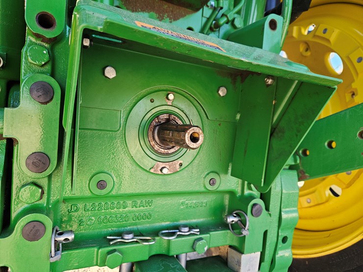 2024-john-deere-6175m-image-19