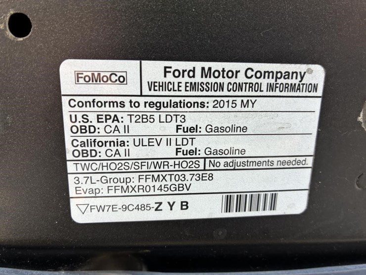 2015-ford-explorer-image-8