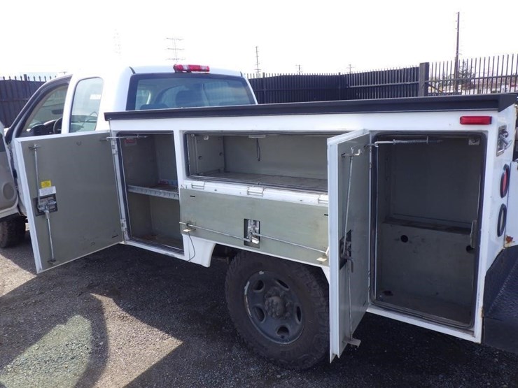 2008-chevrolet-2500hd-image-8