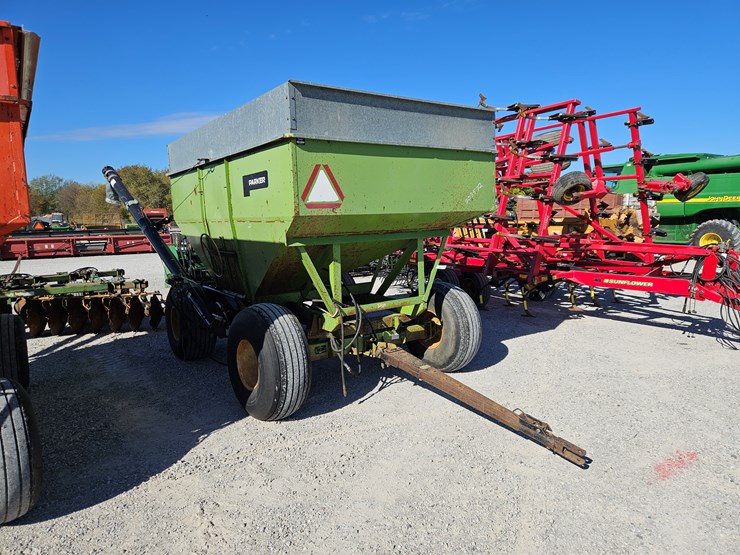 #203572-•-parker-gravity-wagon-image-1