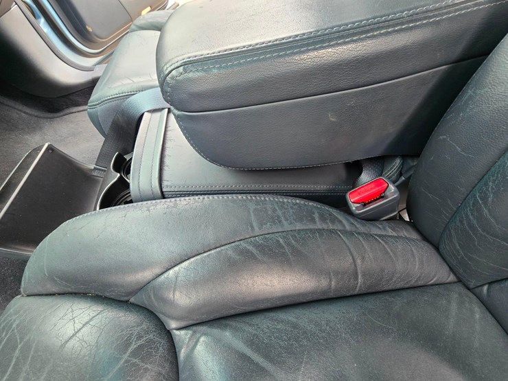 2006-cadillac-superior-6-door-limousine,-ultra-low-20396-miles-image-30