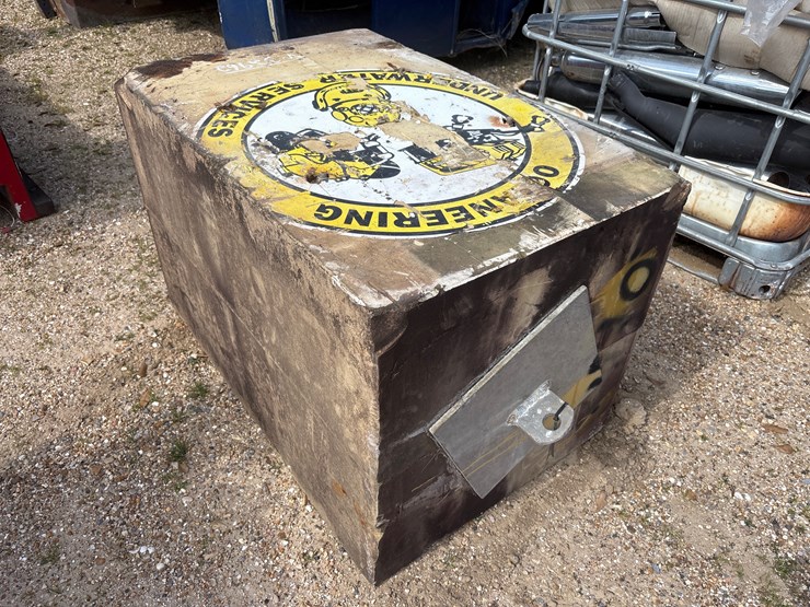 #1613-•-square-weight-with-lifting-eye-image-3