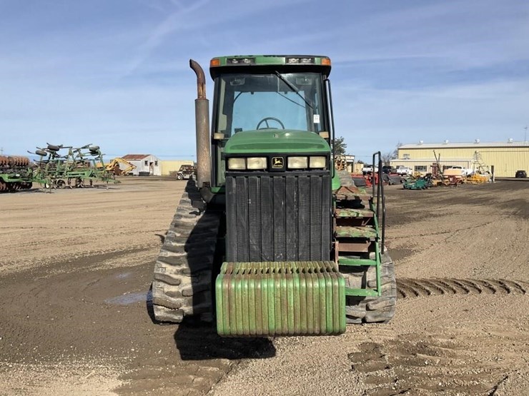 john-deere-8400t-image-2