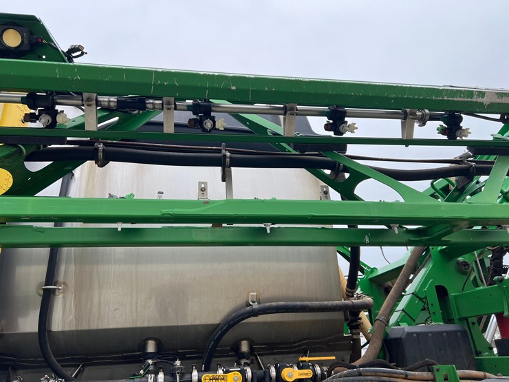 john-deere-412r-image-69