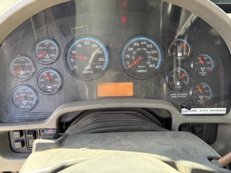 2012-international-workstar-7400-image-19