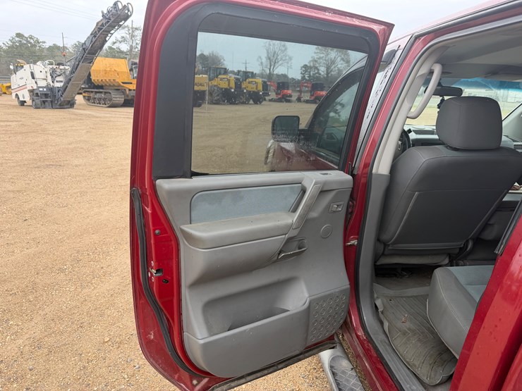 2006-nissan-titan-image-8