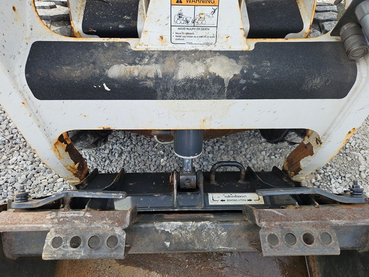 2016-bobcat-s70-image-5