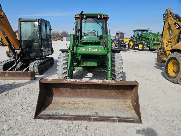 2003-john-deere-6320-image-2