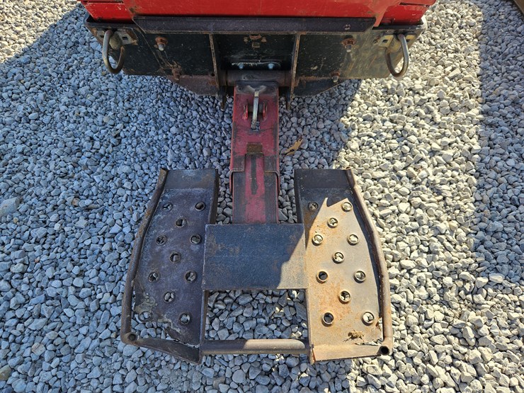 #205103-•-2019-toro-tx525w-dingo-image-10