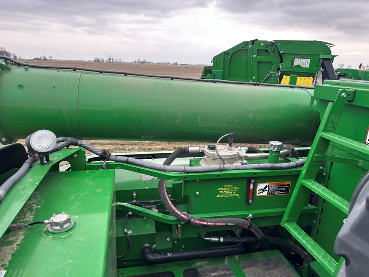 2020-john-deere-s780-image-94