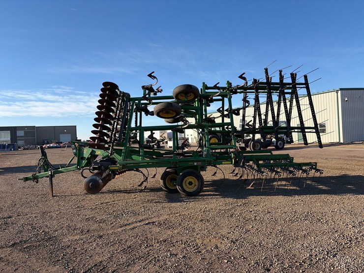 john-deere-726-image-6