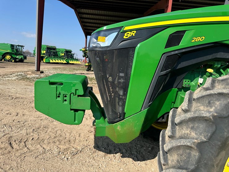 2022-john-deere-8r-280-image-33