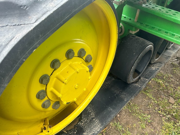 2021-john-deere-8rt-340-image-34