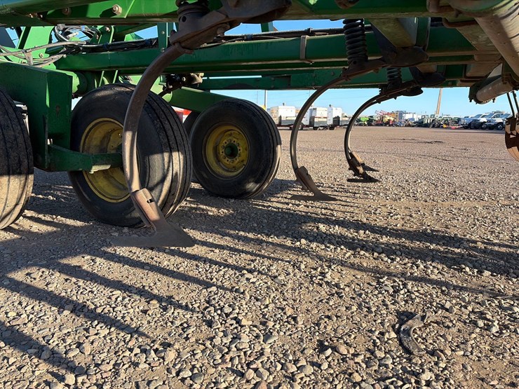 john-deere-726-image-11