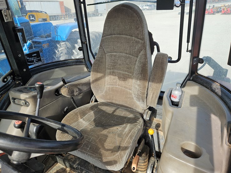 2015-case-ih-farmall-110a-image-7