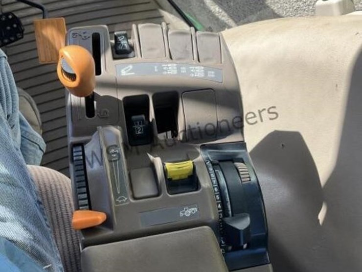 john-deere-6430-image-17