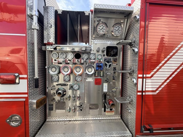 2010-pierce-arrow-image-8