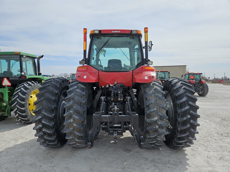 2010-case-ih-magnum-190-image-8