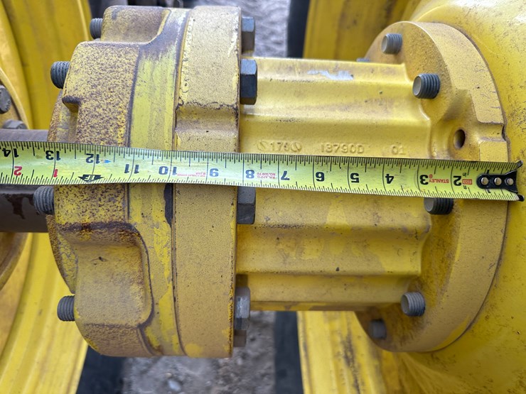 2022-john-deere-8r-280-image-14