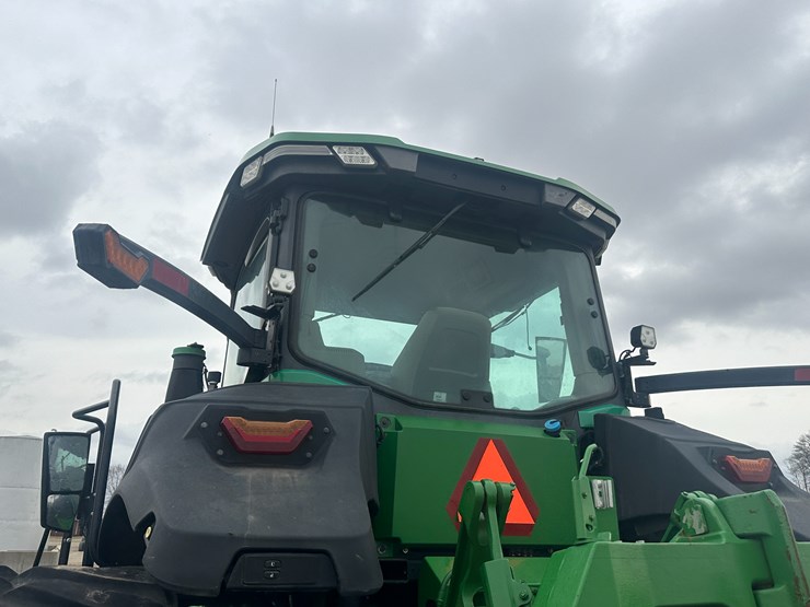 2021-john-deere-8rt-340-image-46