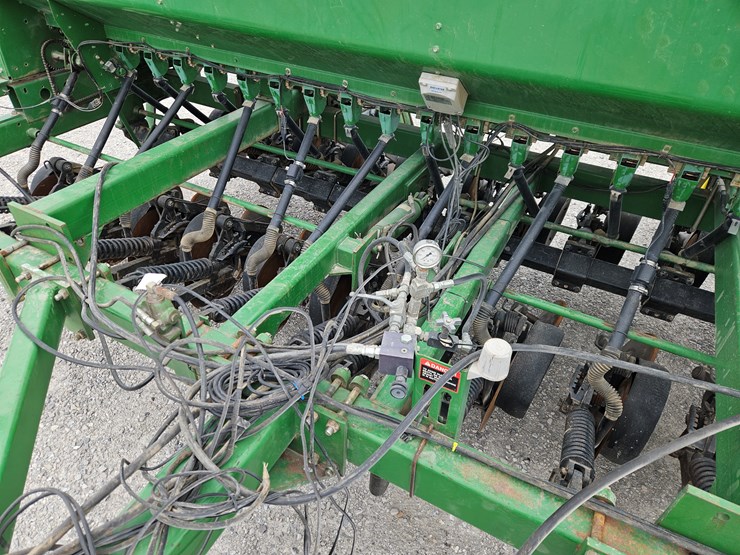 1999-john-deere-1560-image-4