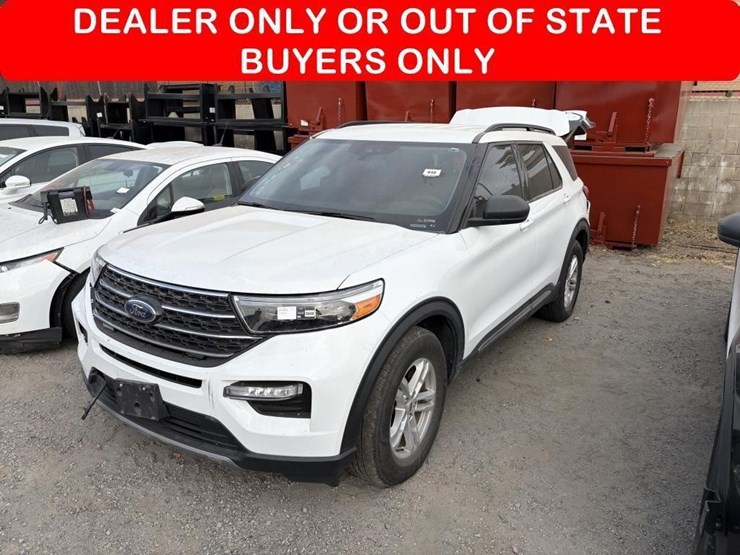 2021-ford-explorer-image-1