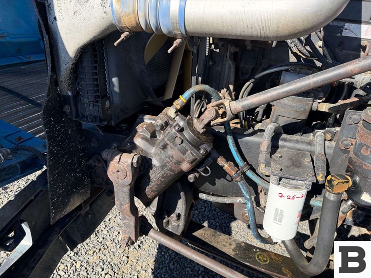 1995-freightliner-fld112-image-35