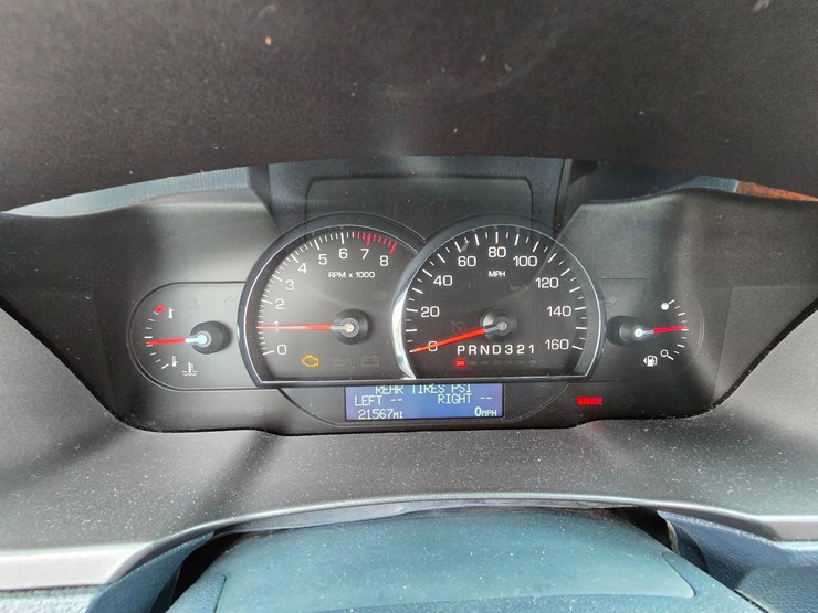 2006-cadillac-gm-superior-coach-6-door-limousine---only-21,567-miles-image-30