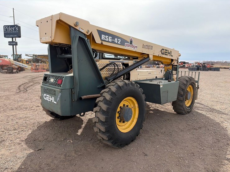 gehl-rs6-42-image-3