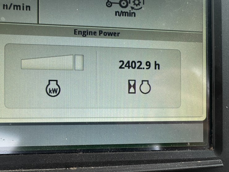 2021-john-deere-8rt-340-image-110