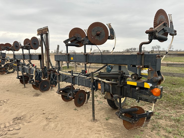 #38848-•-yetter-76"-twin-row-knife-applicator-image-1