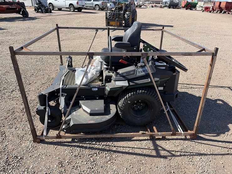 2025-yakta-yxr-920-commercial-zero-turn-mower-image-7