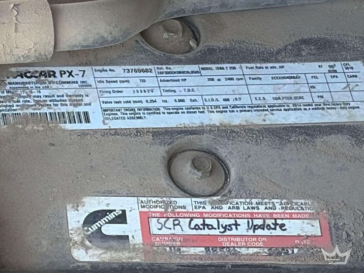 2015-peterbilt-337-image-40