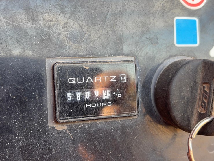 2012-jlg-860sj-image-33