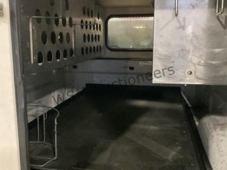 2012-chevrolet-silverado-1500-image-9