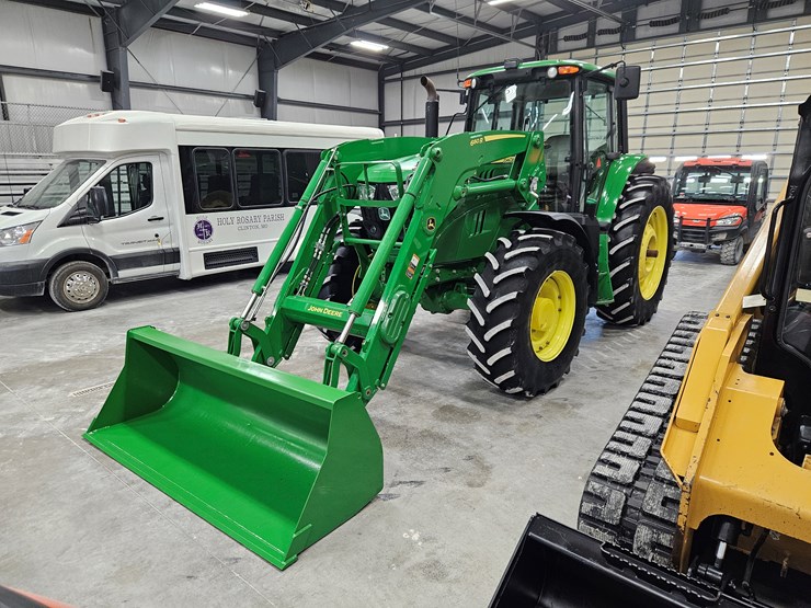 2020-john-deere-6145m-image-24