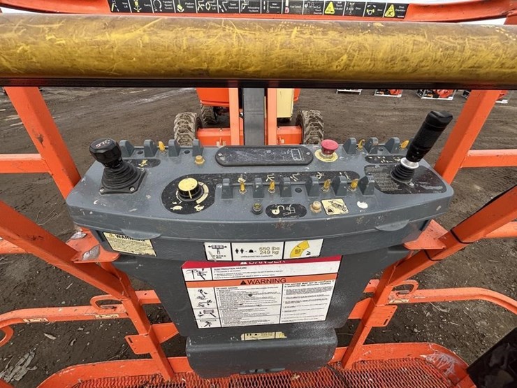 2018-jlg-450aj-image-13