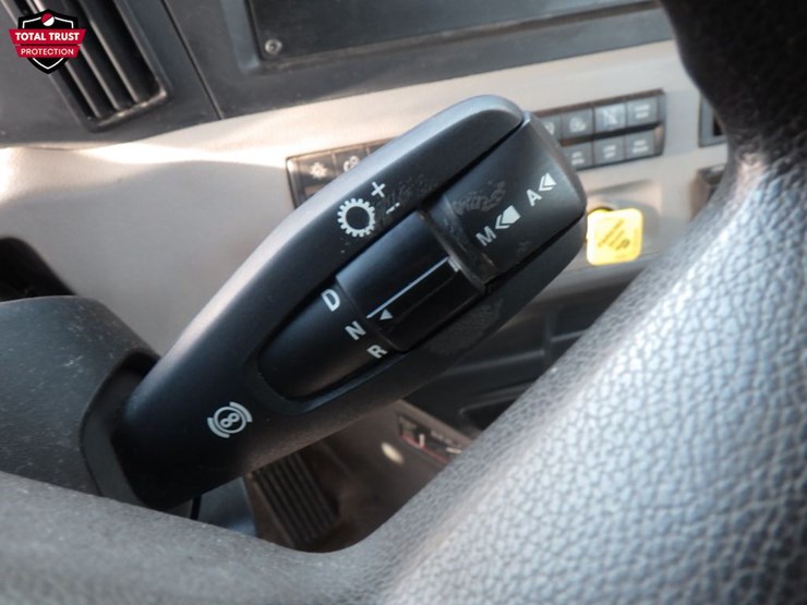 2022-freightliner-cascadia-116-image-16