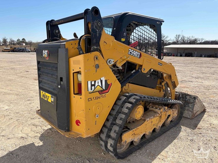 2023-caterpillar-259d3-image-3