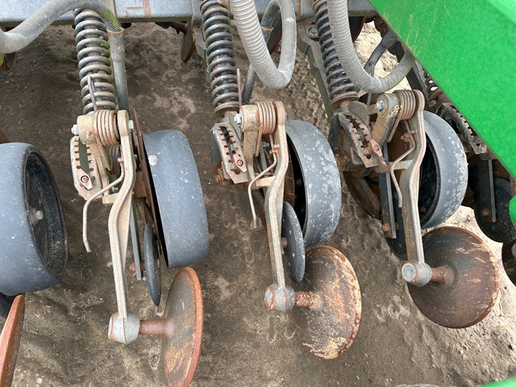 john-deere-1890-image-28