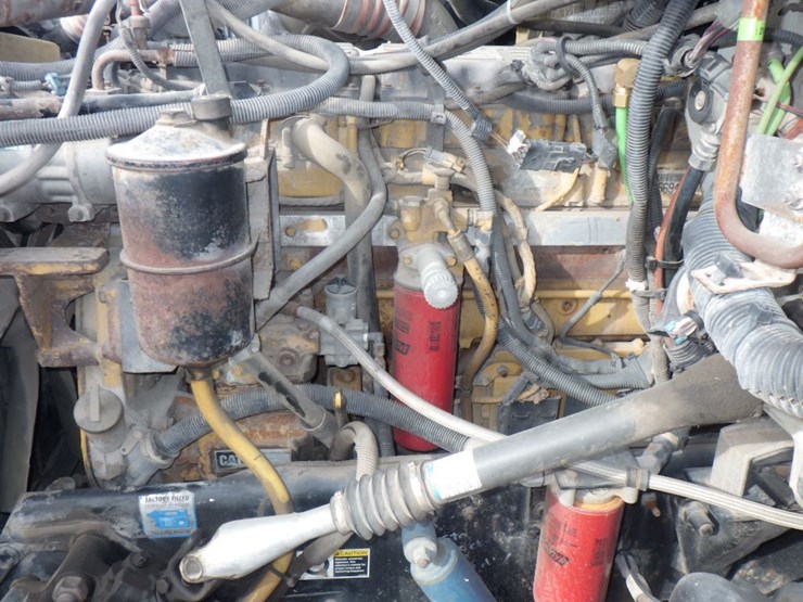 2001-peterbilt-387-image-21